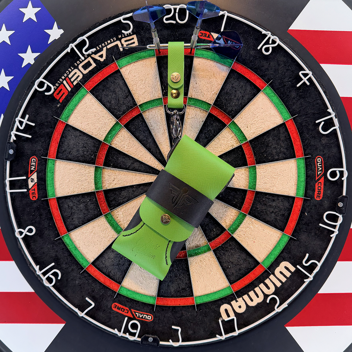 180 Dart Case - Lime Green & Black (Standard) w/matching lanyard -  Flight Faction Hand Made Leather Dart Case